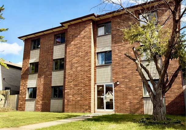 1547-pelletier-windsor-ontario-26009167