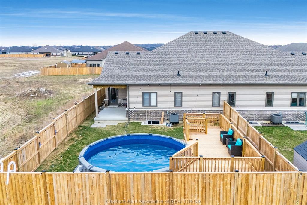 304-horizon-lane-chatham-ontario-26009230