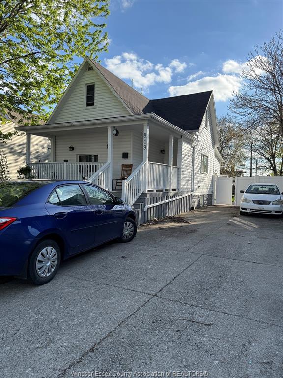 819-langlois-avenue-windsor-ontario-26009286