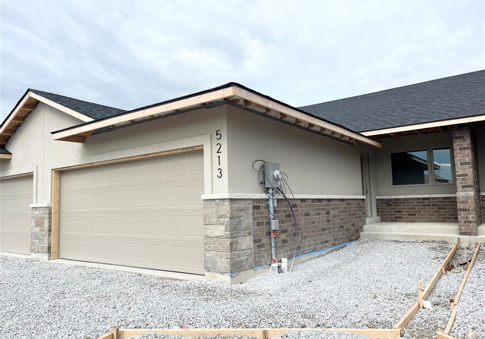 5213-talia-trail-tecumseh-ontario-26009295