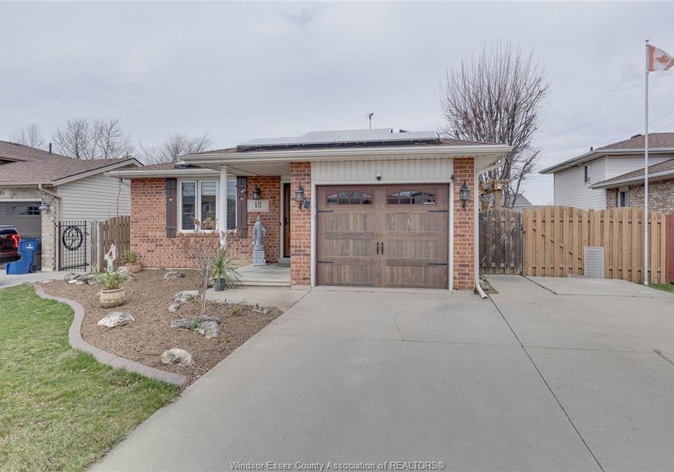 18-azar-avenue-tilbury-ontario-26009300