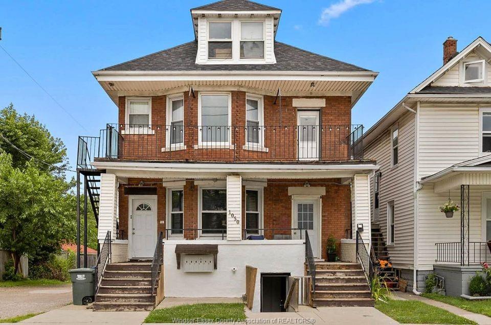 1050-assumption-windsor-ontario-26009379