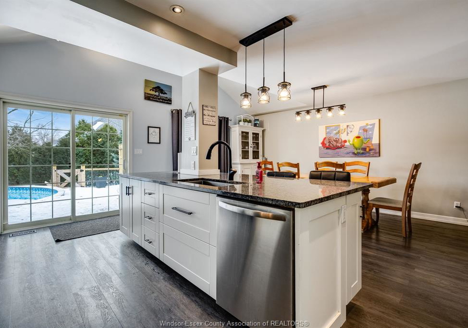 7-stockwell-crescent-cottam-ontario-26009386