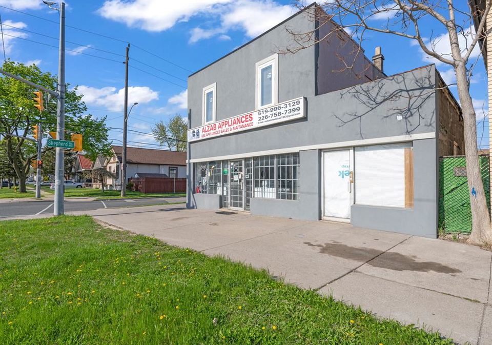 1500-1502-howard-avenue-windsor-ontario-26009408