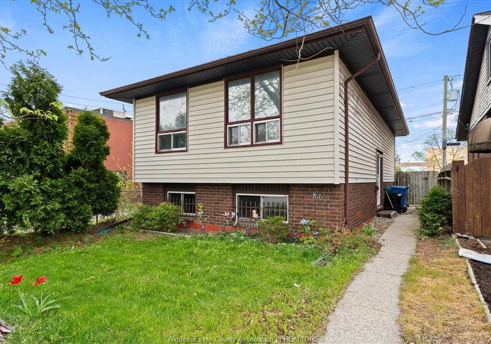 816-dawson-road-windsor-ontario-26009417