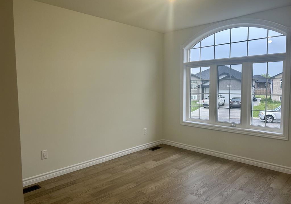 1184-aspen-ridge-lakeshore-ontario-26009420