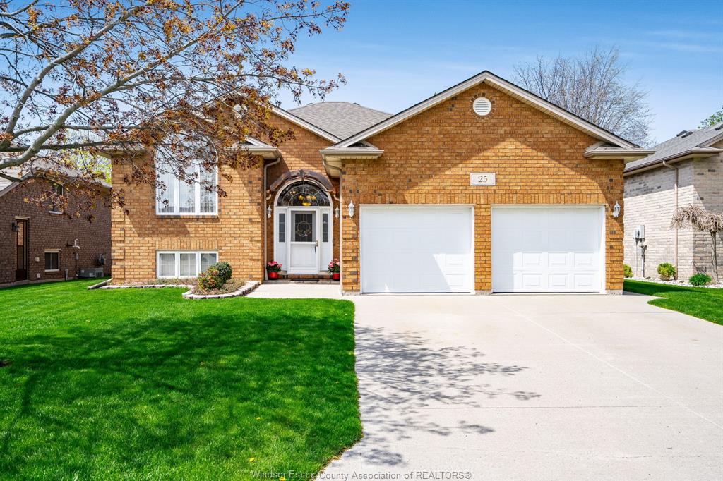 25-regatta-drive-leamington-ontario-26009429