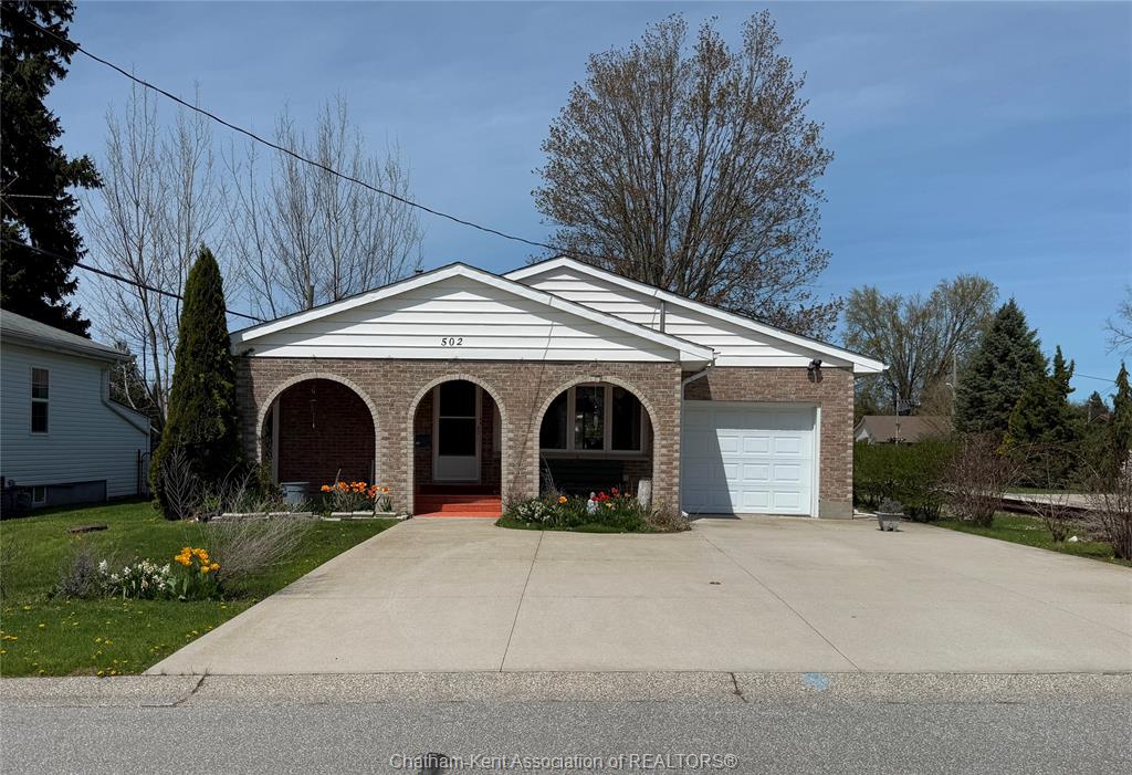 502-moore-street-port-lambton-ontario-26009450
