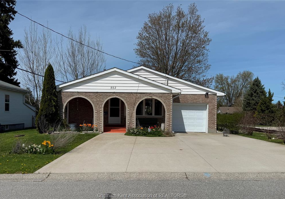502-moore-street-port-lambton-ontario-26009450