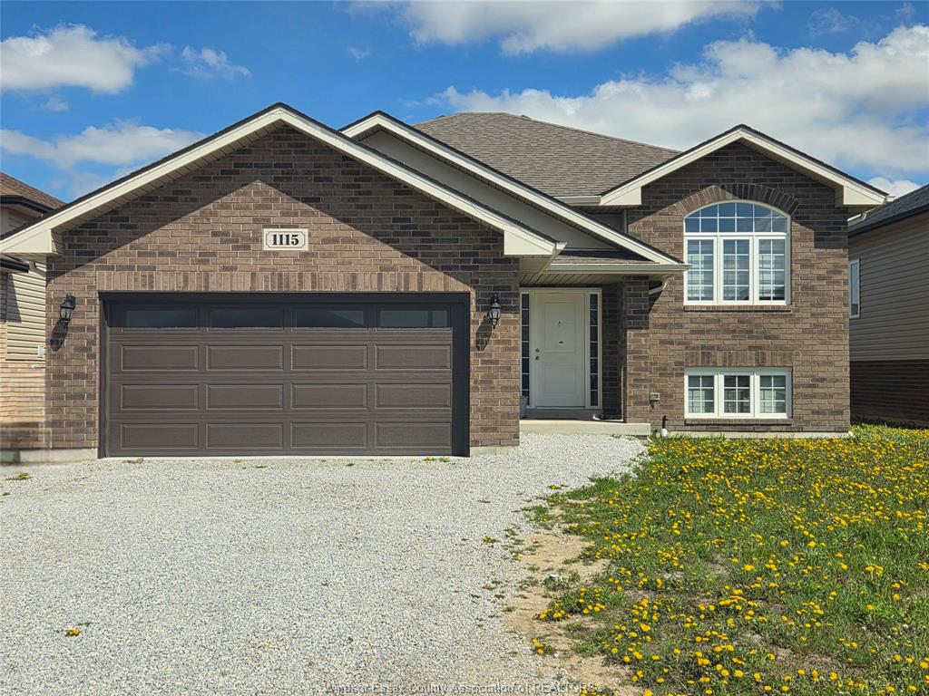 1115-aspen-ridge-crescent-lakeshore-ontario-26009462