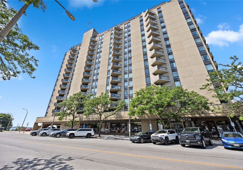 155-front-street-north-sarnia-ontario-26009465
