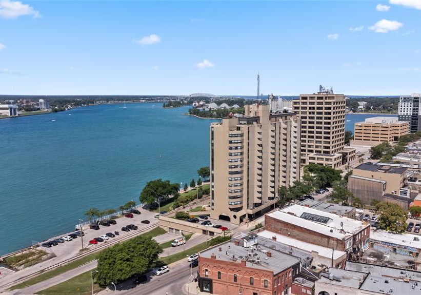 155-front-street-north-sarnia-ontario-26009465