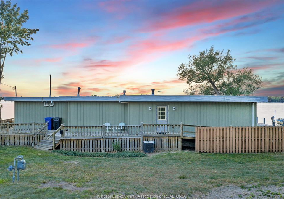 1166-front-road-south-amherstburg-ontario-26009495