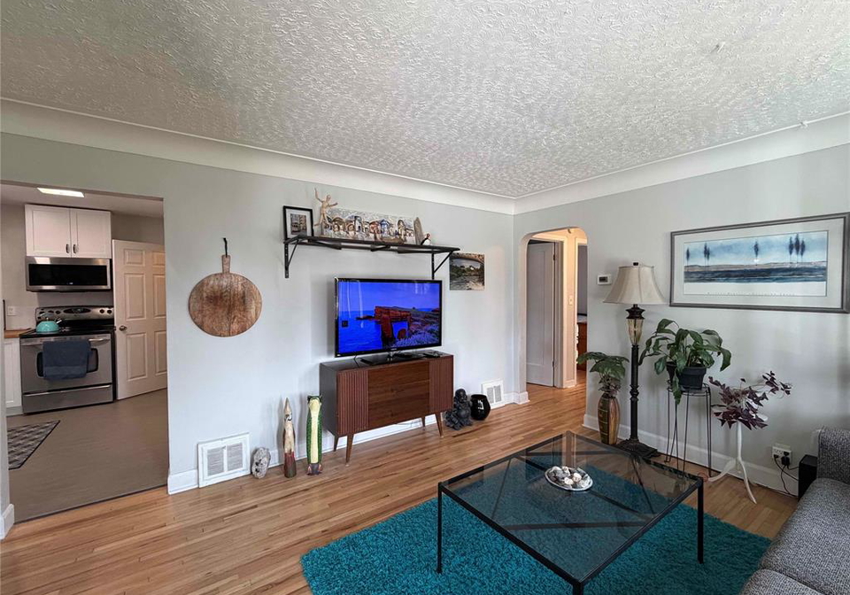858-laporte-windsor-ontario-26009508