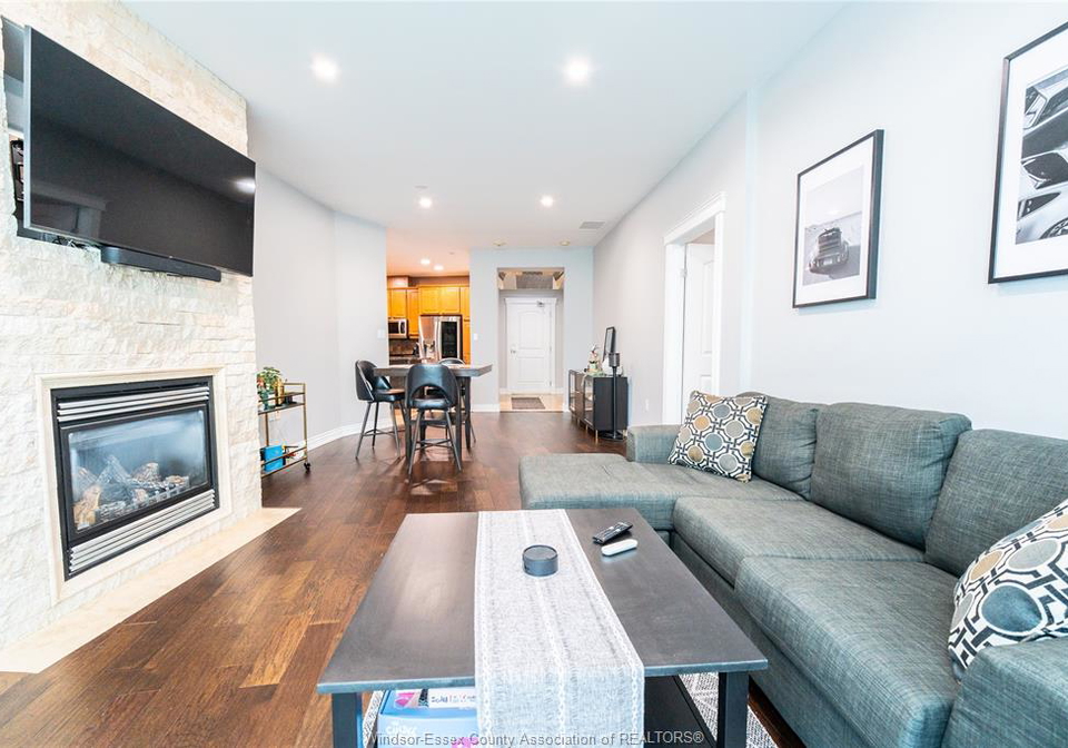 1225-riverside-drive-west-windsor-ontario-26009509