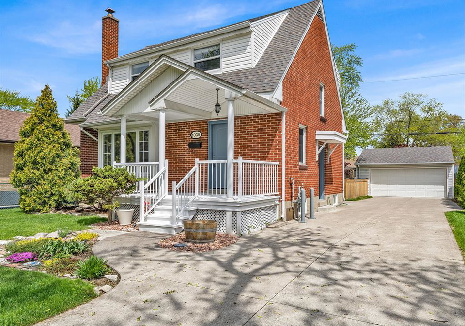 1038-janisse-windsor-ontario-26009558
