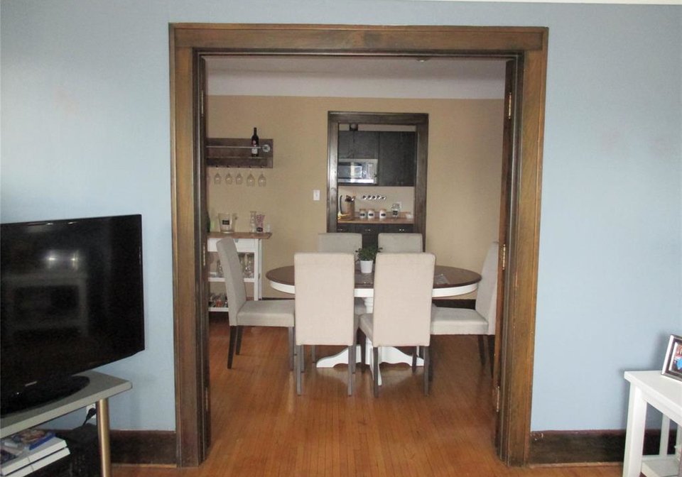 1287-kildare-windsor-ontario-26009571