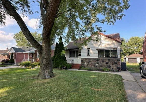 926-thompson-boulevard-windsor-ontario-26009577