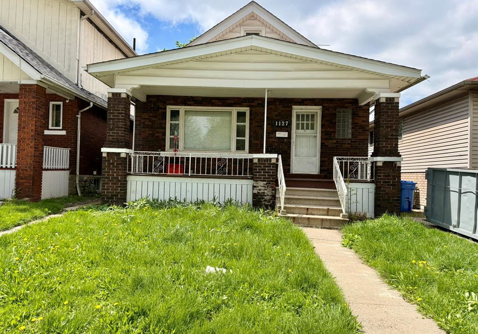 1127-josephine-avenue-windsor-ontario-26009587