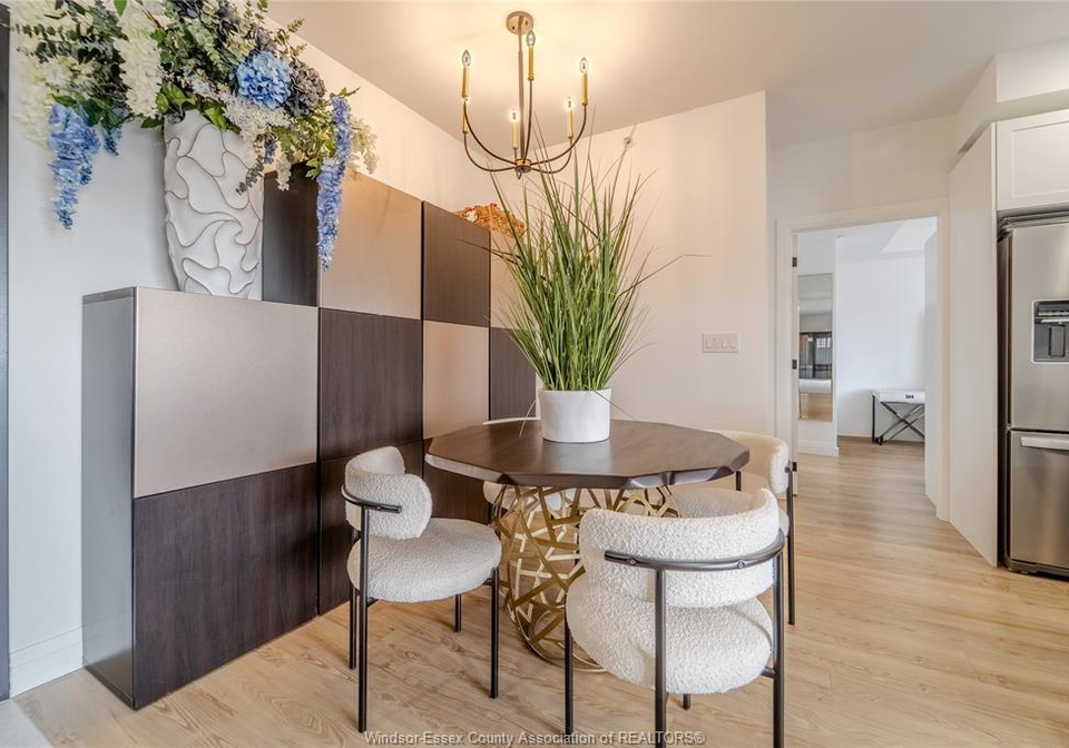 3817-howard-avenue-windsor-ontario-26009590