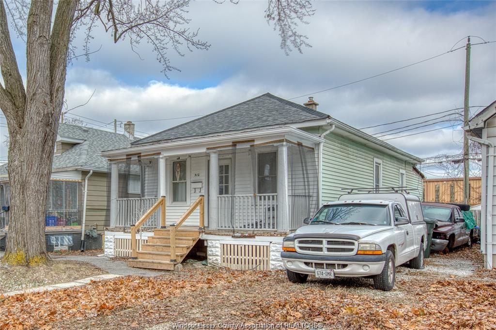 912-mckay-avenue-windsor-ontario-26009595