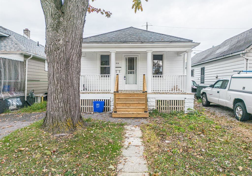 912-mckay-avenue-windsor-ontario-26009595