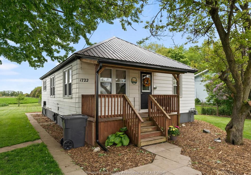 1722-mersea-road-d-leamington-ontario-26009634