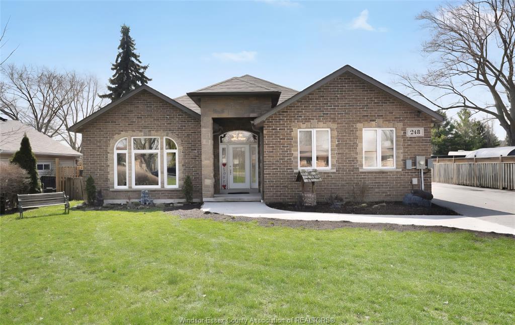 248-notre-dame-belle-river-ontario-26009647