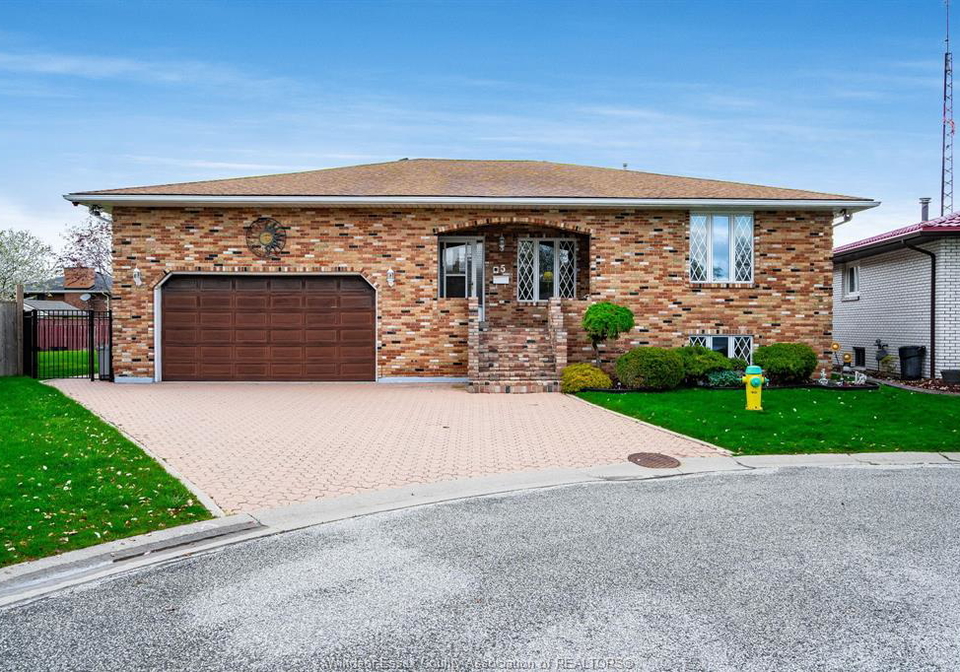 5-lucy-crescent-leamington-ontario-26009678