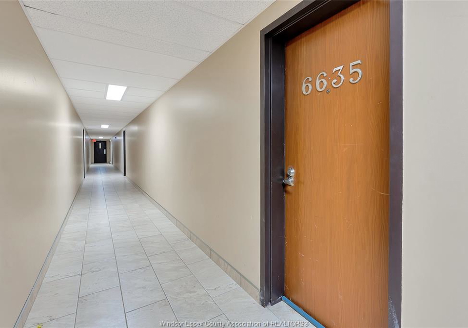 6635-thornberry-windsor-ontario-26009715