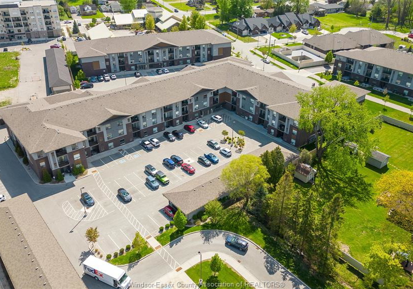 5840-newman-boulevard-lasalle-ontario-26009727
