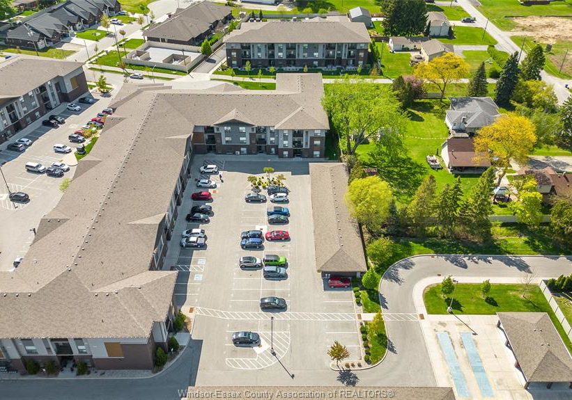 5840-newman-boulevard-lasalle-ontario-26009727