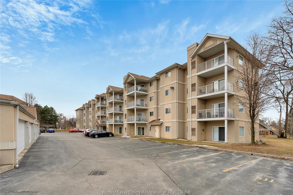 1655-grand-marais-windsor-ontario-26009747