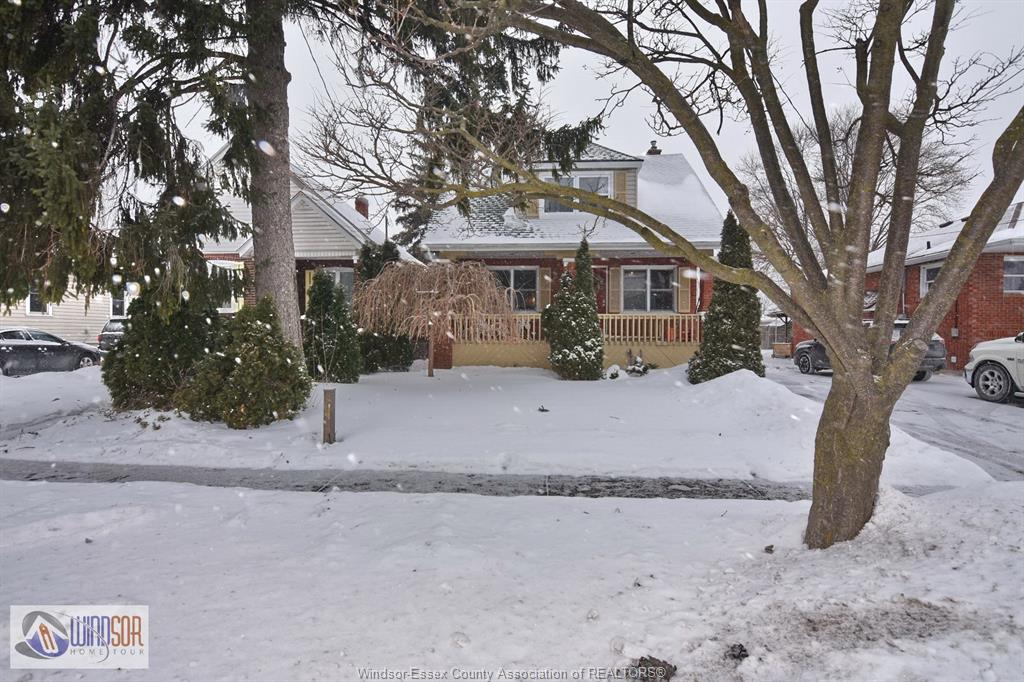 2471-pillette-windsor-ontario-26009773