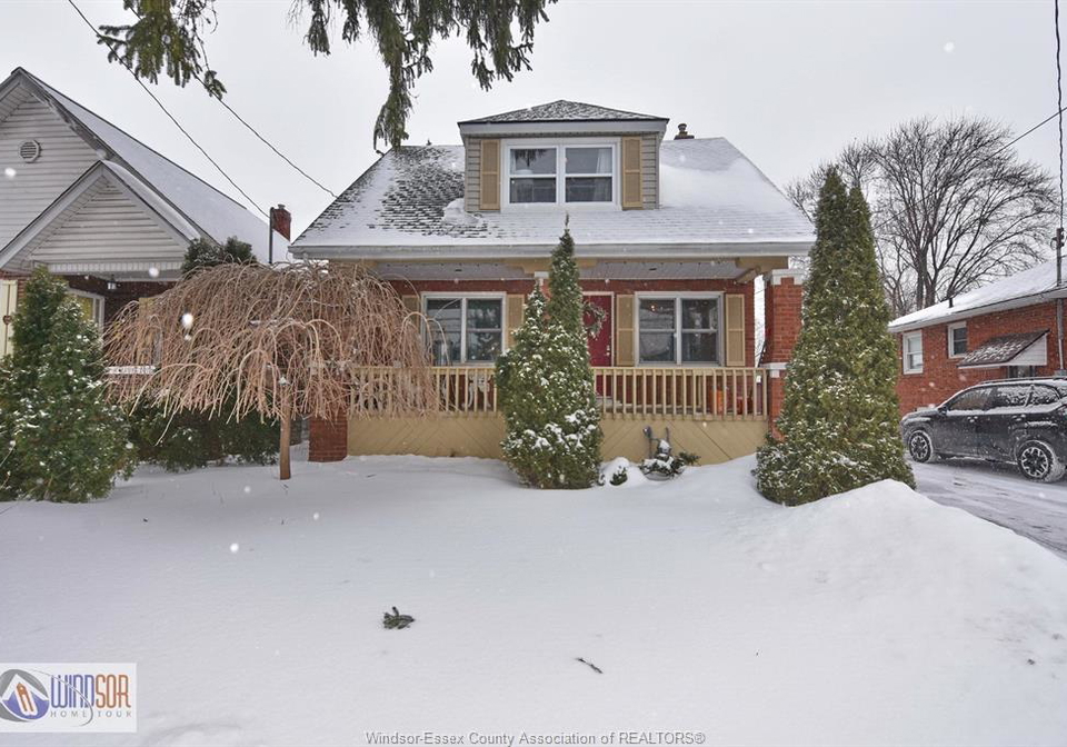 2471-pillette-windsor-ontario-26009773