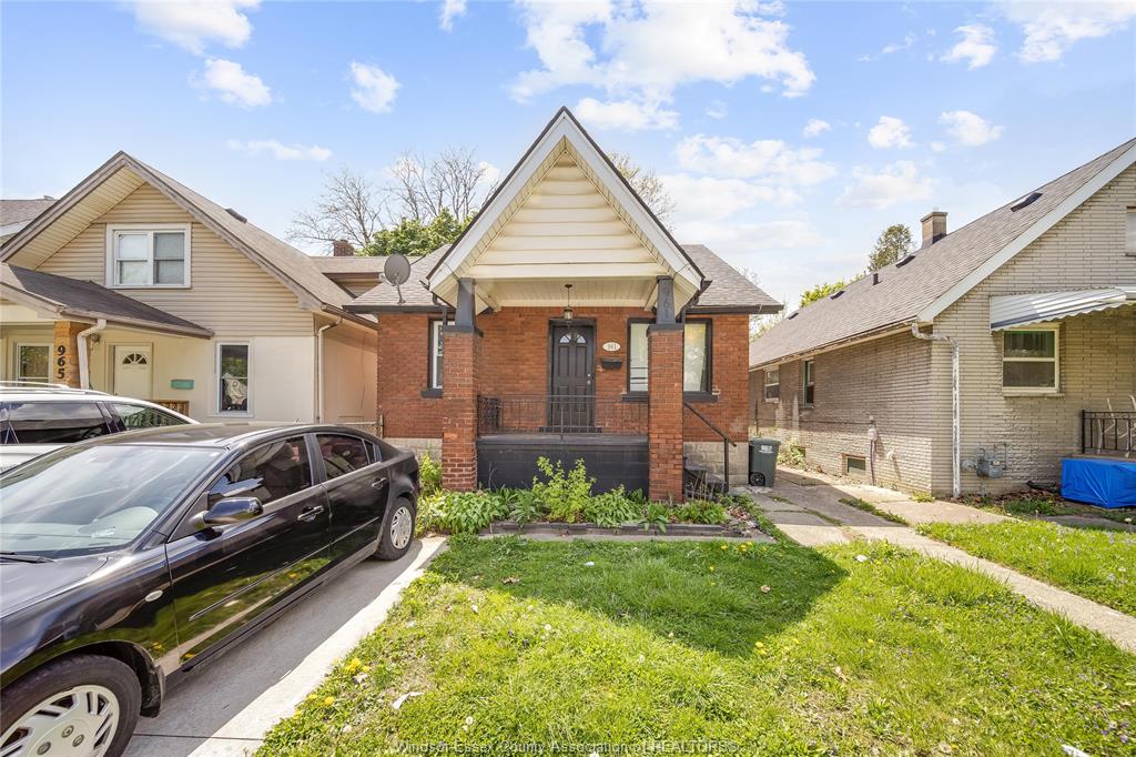 961-curry-avenue-windsor-ontario-26009776