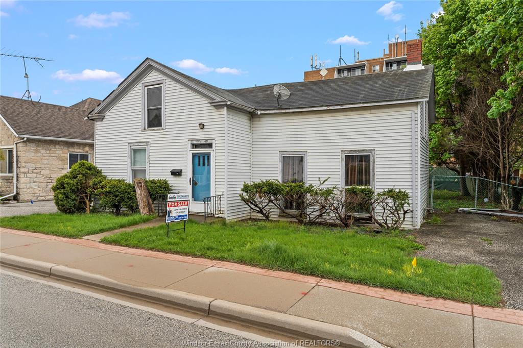 109-park-street-amherstburg-ontario-26009783