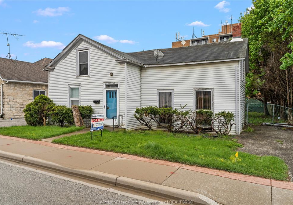 109-park-street-amherstburg-ontario-26009783
