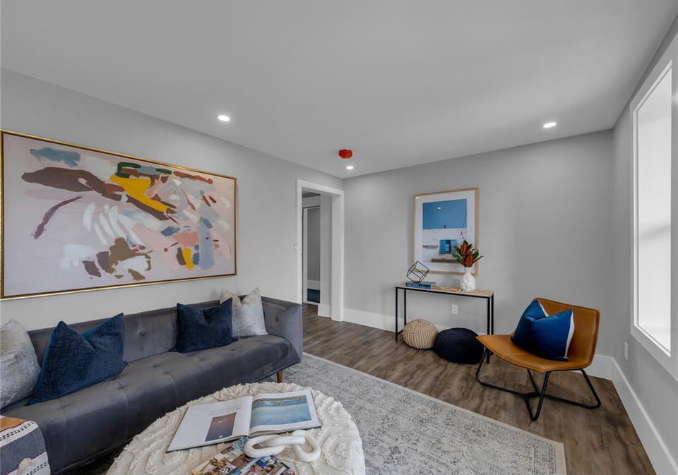 1766-university-avenue-windsor-ontario-26009800