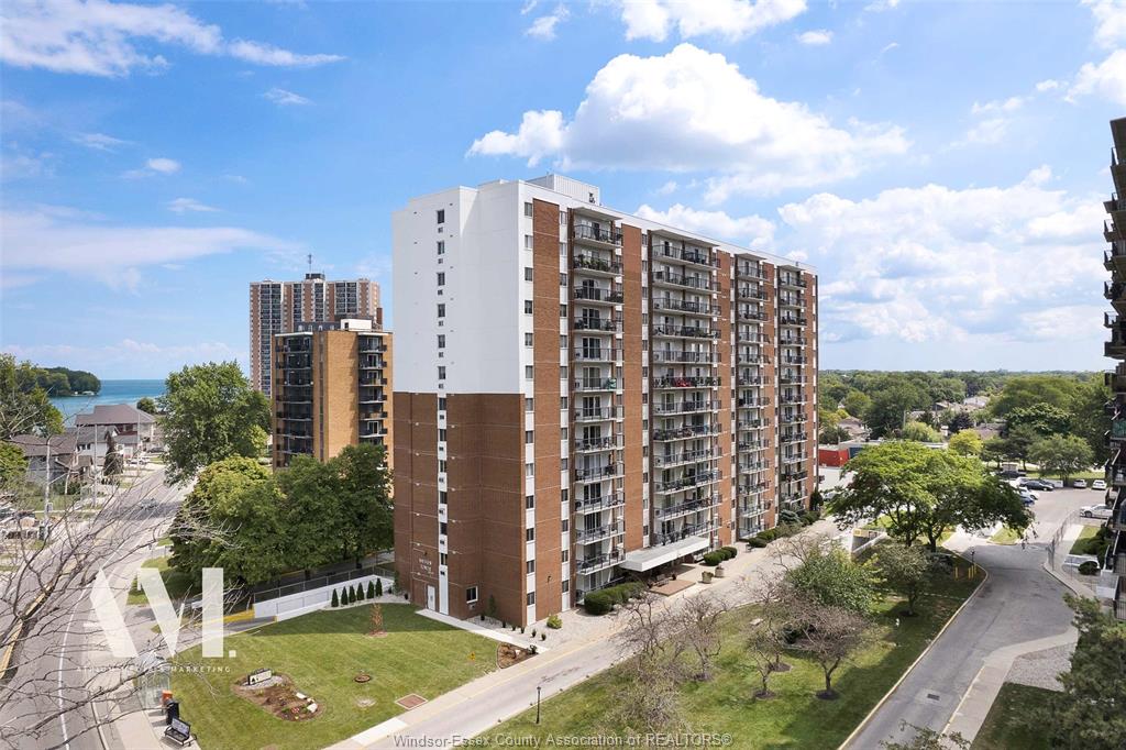 8591-riverside-drive-east-windsor-ontario-26009802