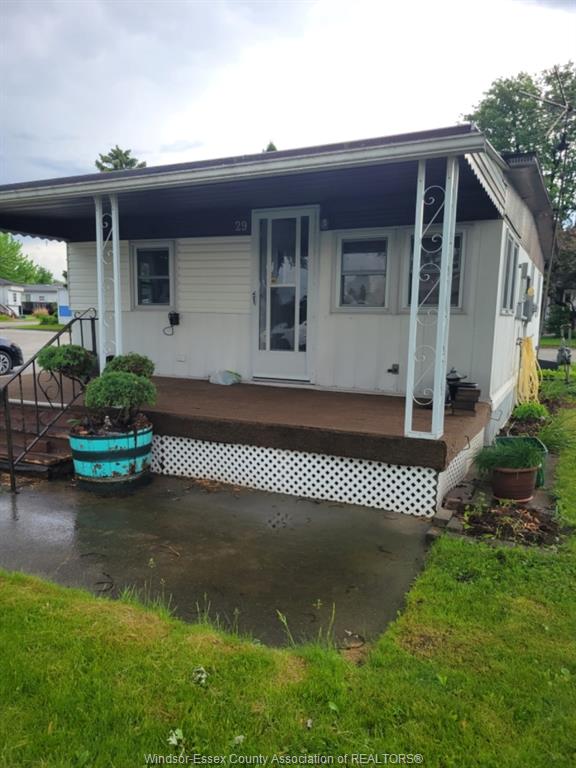 29-robin-crescent-lakeshore-ontario-26009803