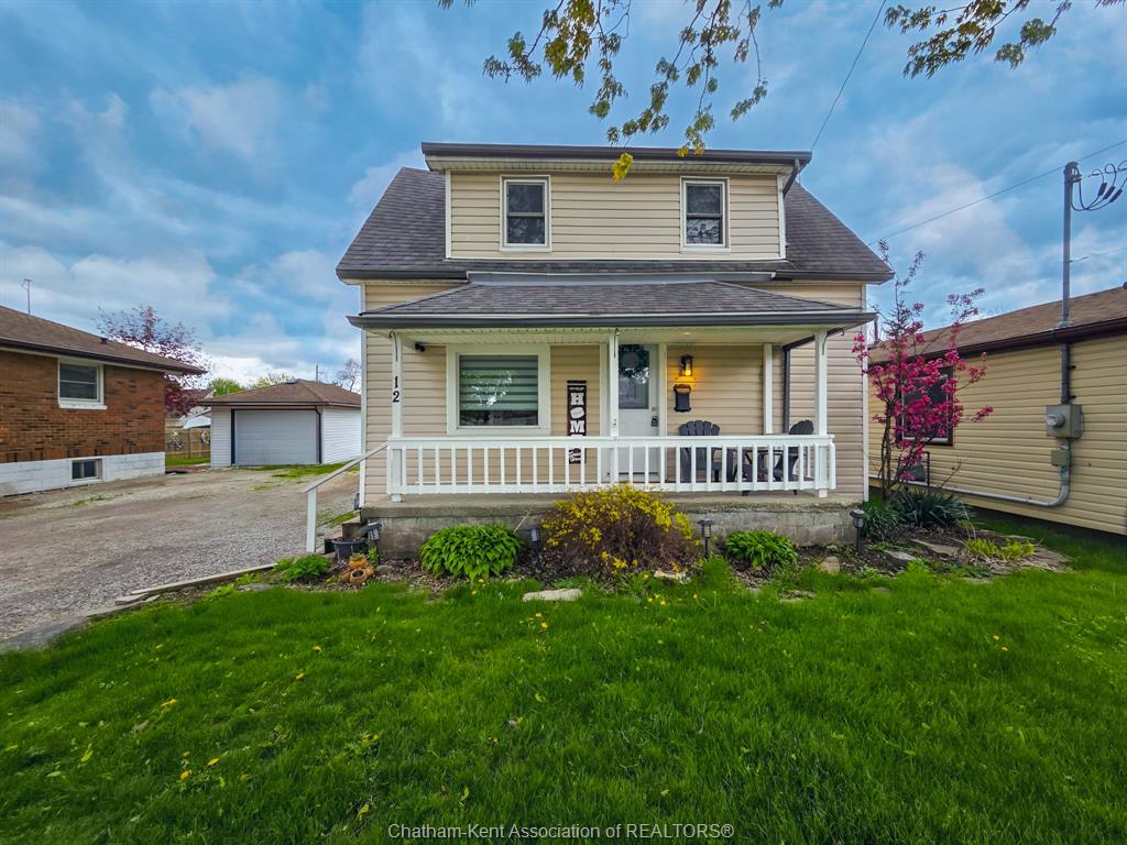 12-houston-street-chatham-ontario-26009826
