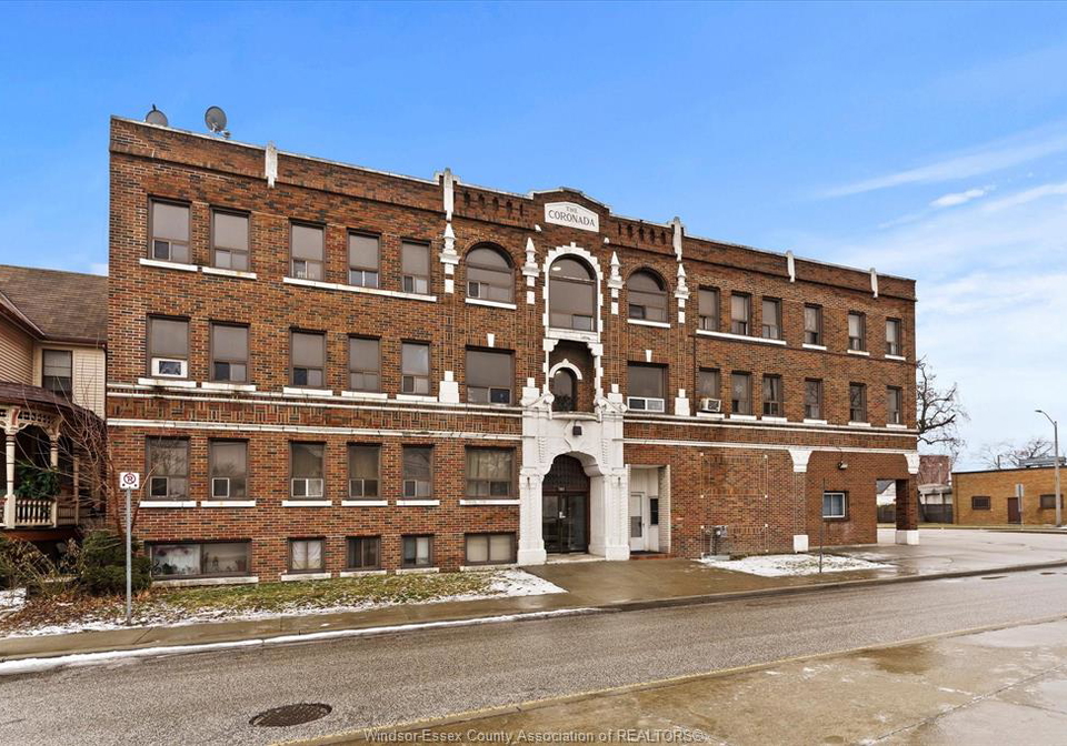 581-cataraqui-street-windsor-ontario-26009840