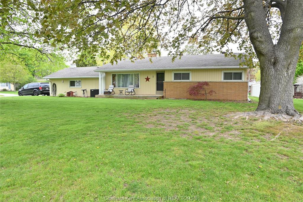 2-freda-street-ridgetown-ontario-26009870