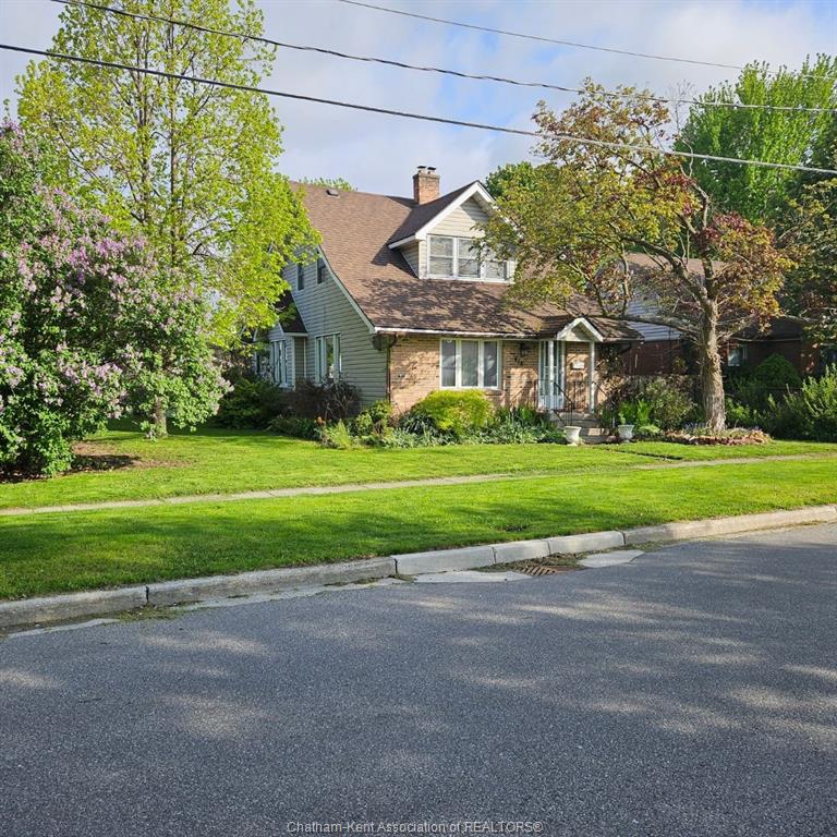 418-gillard-street-wallaceburg-ontario-26009884
