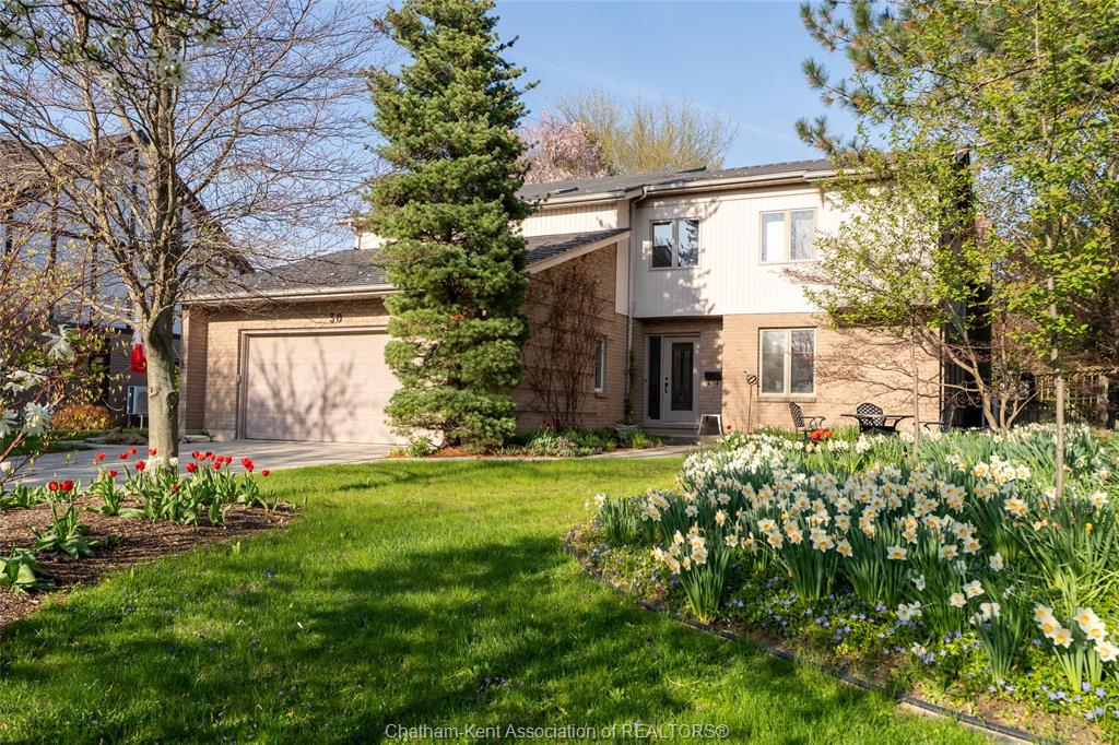 30-cramar-crescent-chatham-ontario-26009906