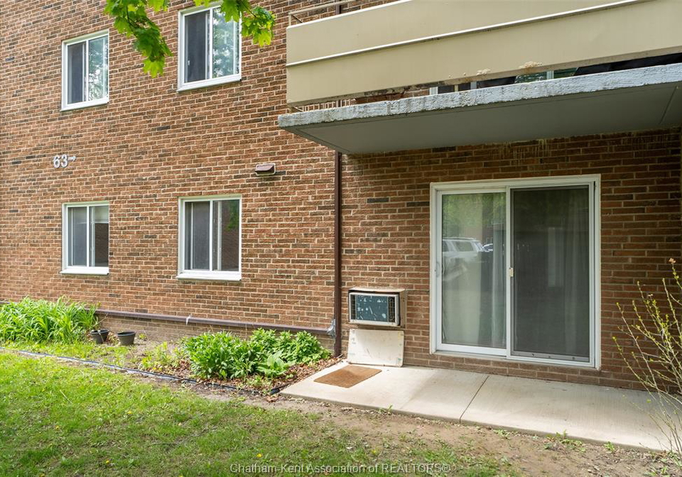 63-baldoon-street-chatham-ontario-26009918