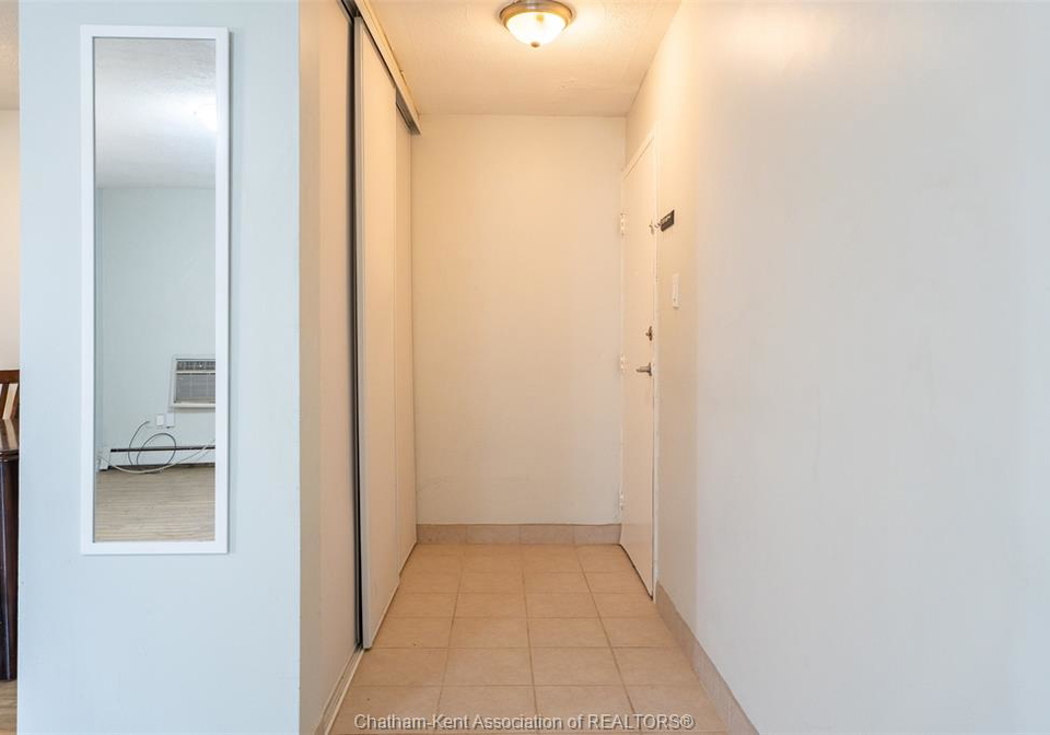 63-baldoon-street-chatham-ontario-26009918