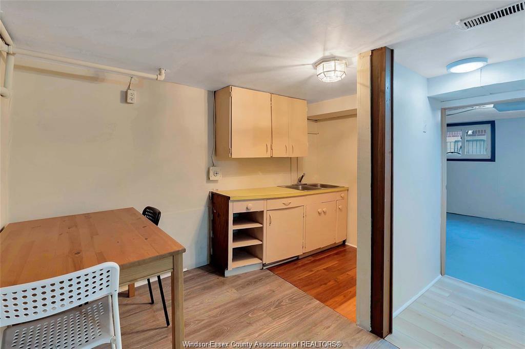 739-josephine-windsor-ontario-26009946