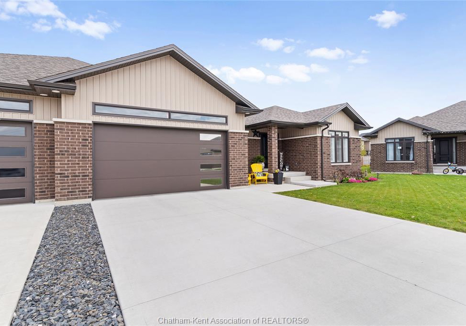 86-bordeaux-place-chatham-ontario-26009959